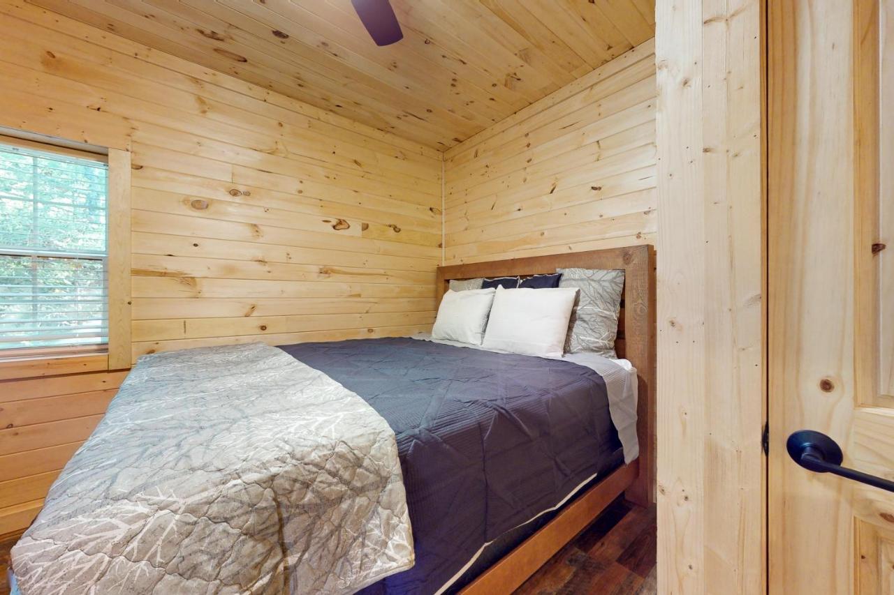 Whiskey Barrel Retreat Villa Sevierville Buitenkant foto