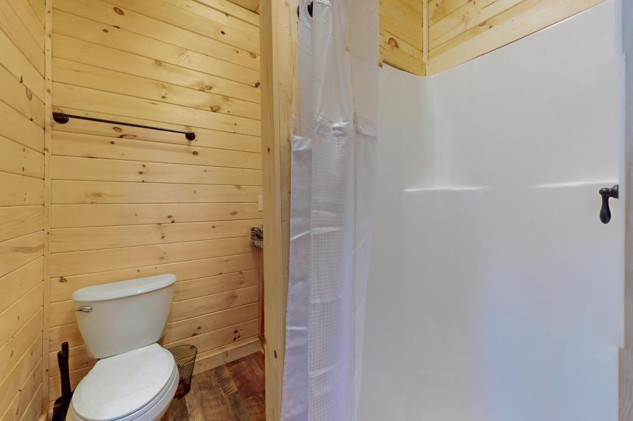 Whiskey Barrel Retreat Villa Sevierville Buitenkant foto